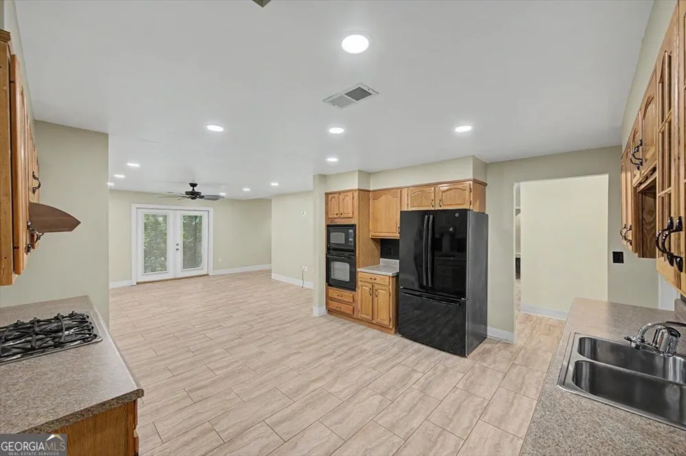 73 Victorian CT Dallas, GA 30157