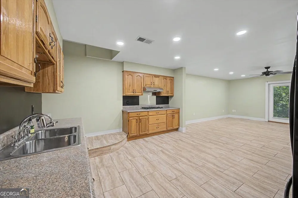 73 Victorian CT Dallas, GA 30157