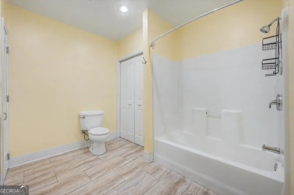 73 Victorian CT Dallas, GA 30157