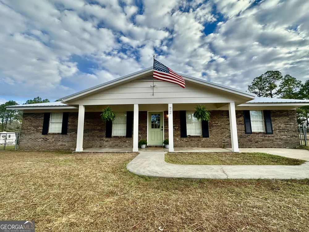 72 W Tenth ST Mcrae-Helena, GA 31037