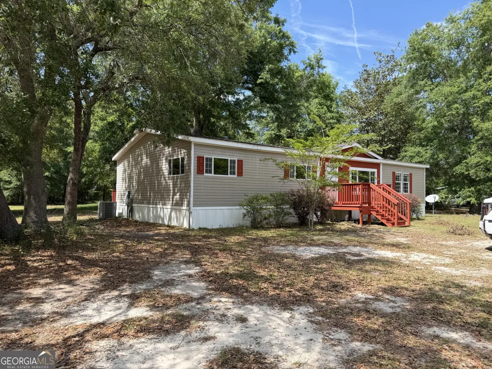 2 Buckboard TRL Jesup, GA 31546