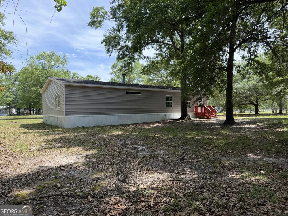 2 Buckboard TRL Jesup, GA 31546