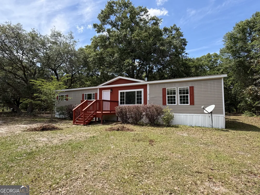 2 Buckboard TRL Jesup, GA 31546