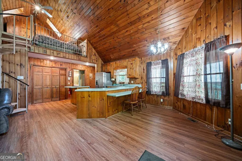 1247 Newport DR Ellijay, GA 30540