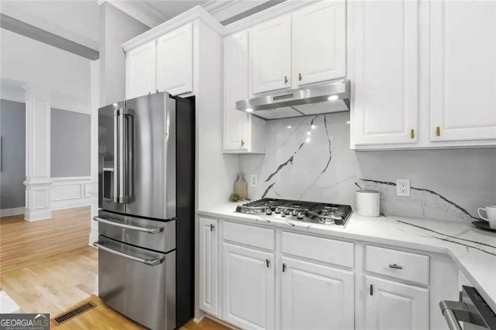 2482 Manor WALK Decatur, GA 30030