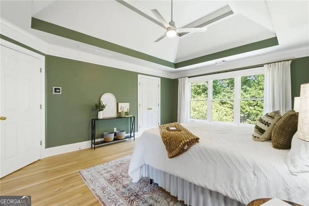 2482 Manor WALK Decatur, GA 30030