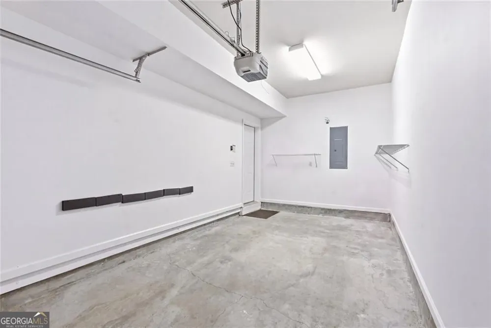 2482 Manor WALK Decatur, GA 30030