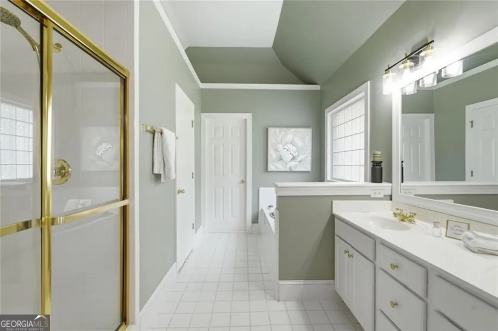 2482 Manor WALK Decatur, GA 30030