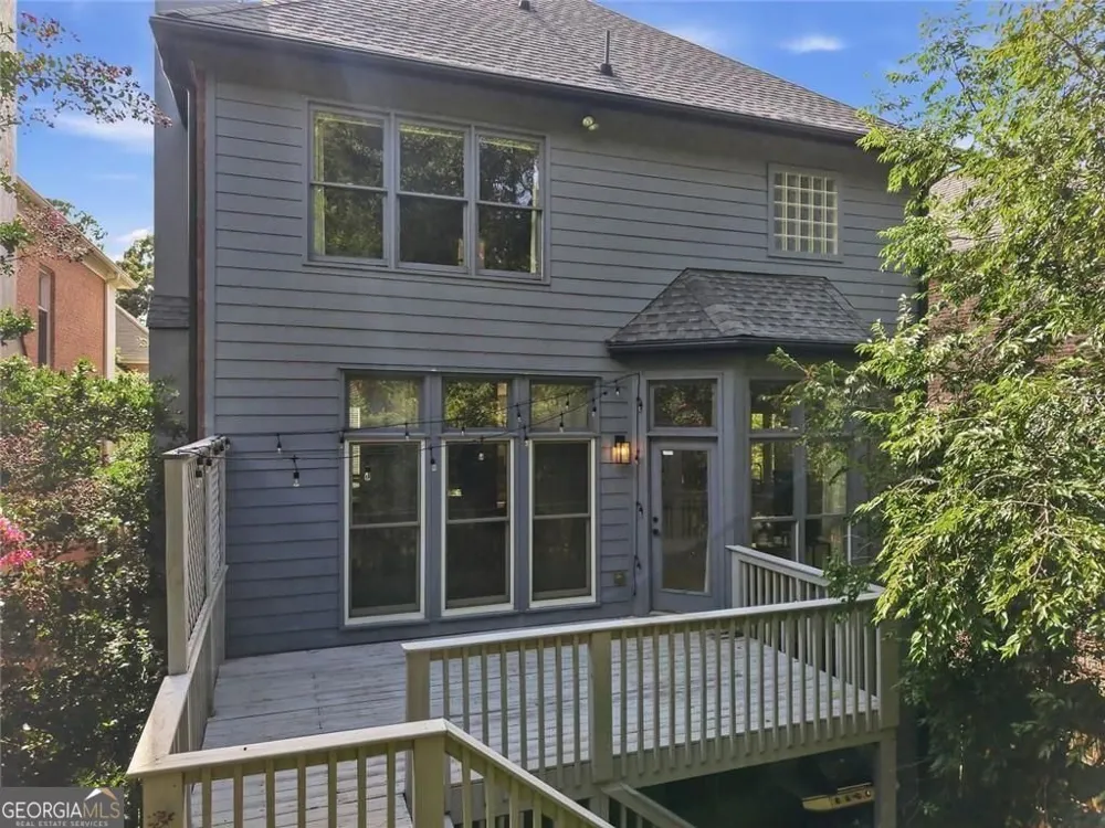 2482 Manor WALK Decatur, GA 30030