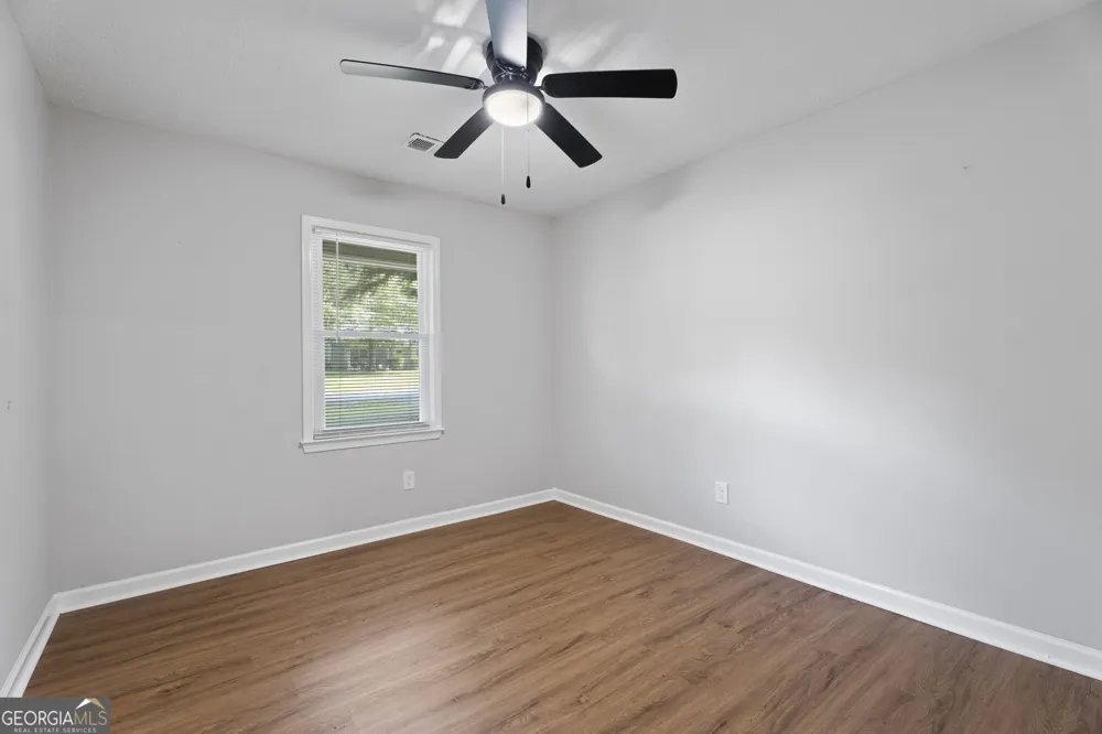 10 Lajuana DR Carrollton, GA 30116