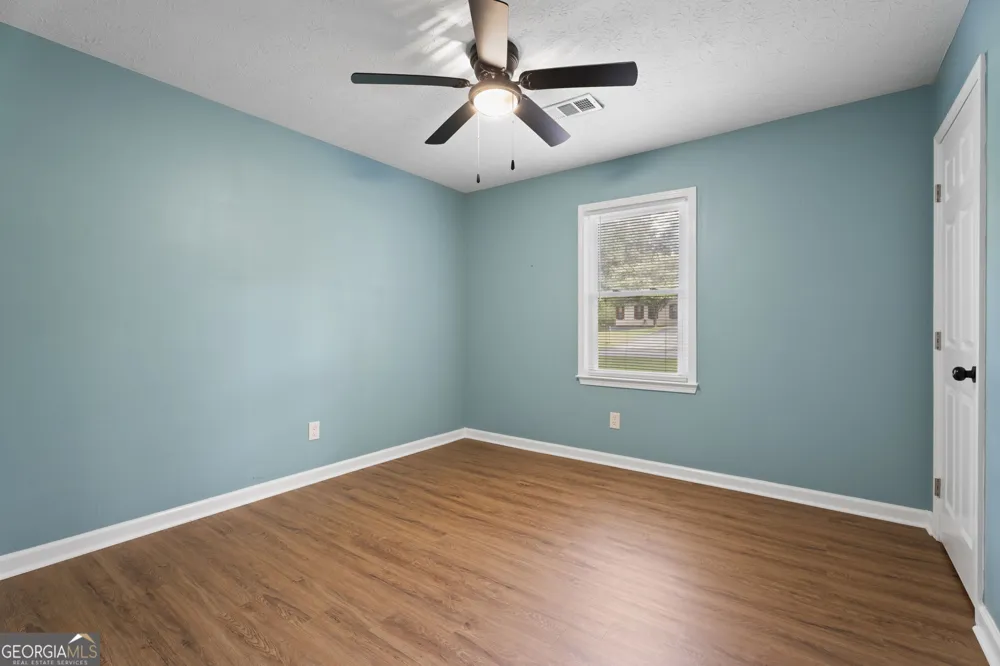 10 Lajuana DR Carrollton, GA 30116