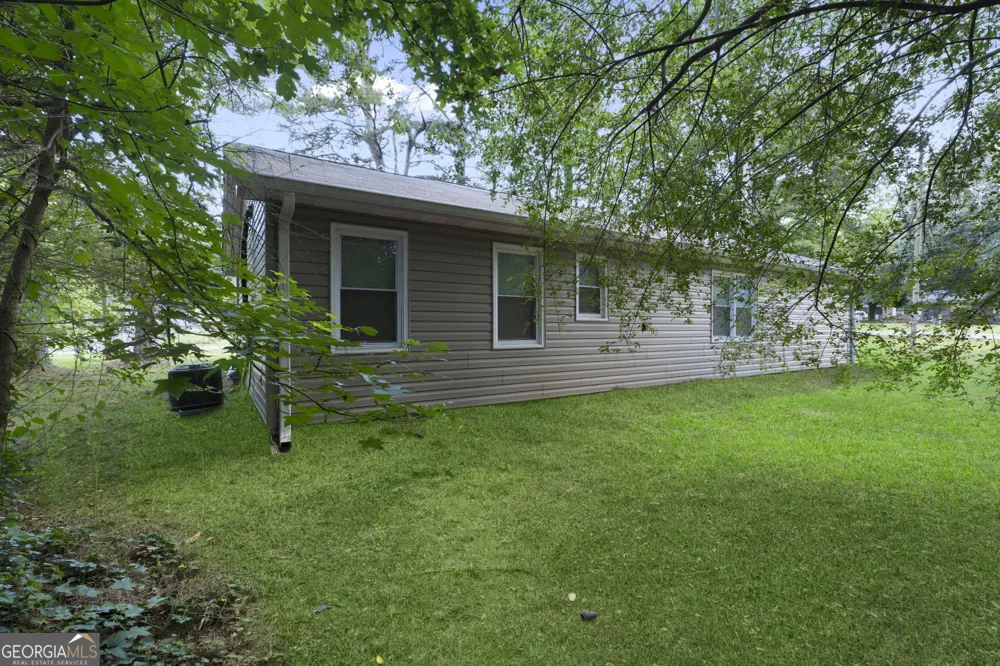 10 Lajuana DR Carrollton, GA 30116