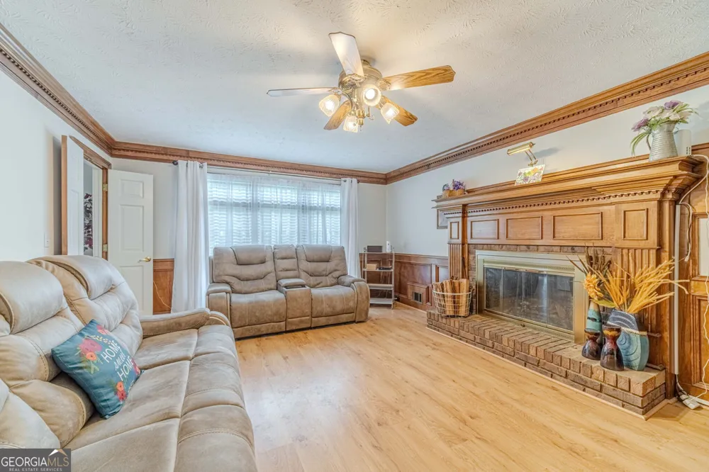 3316 Classic DR Snellville, GA 30078