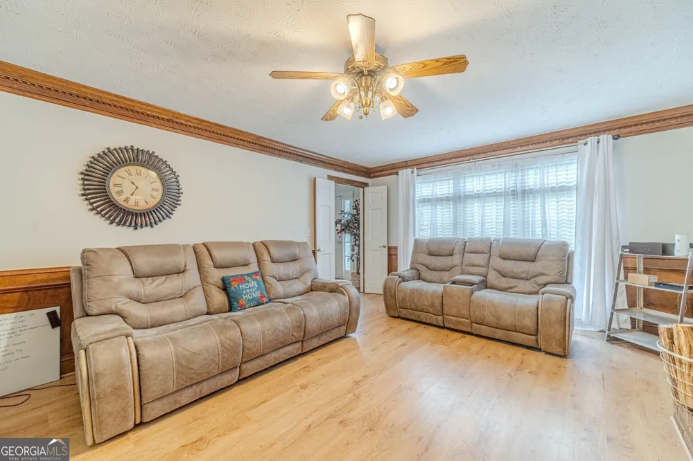 3316 Classic DR Snellville, GA 30078