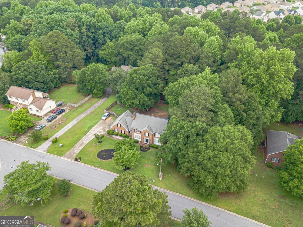 3316 Classic DR Snellville, GA 30078