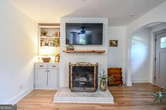 155 Mountain View DR Gainesville, GA 30501