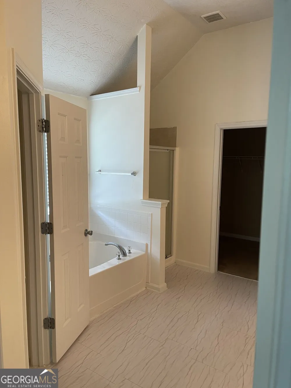 11053 Aliyah DR Hampton, GA 30228