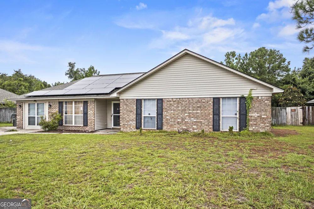 2360 Rowe ST Hinesville, GA 31313