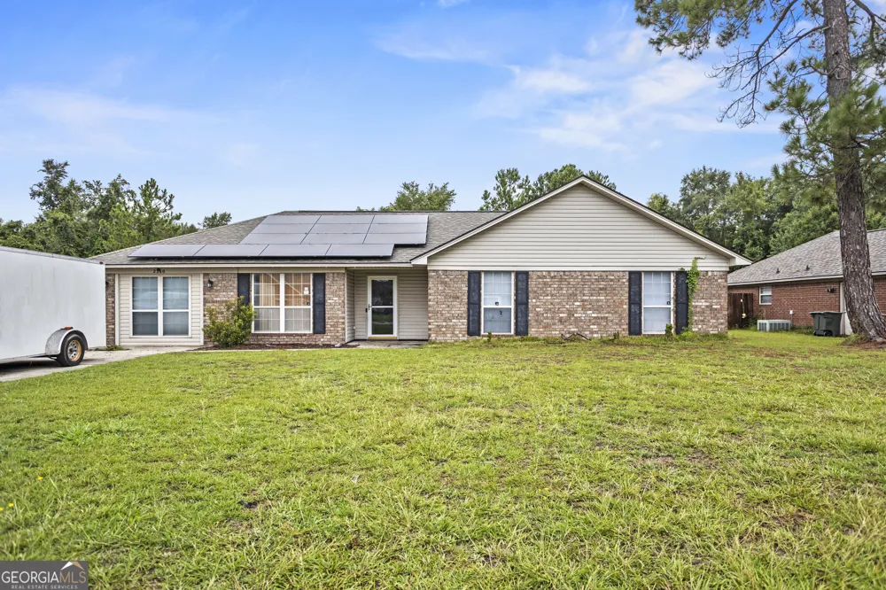 2360 Rowe ST Hinesville, GA 31313