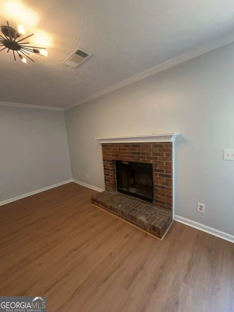 169 Walter WAY Stone Mountain, GA 30083