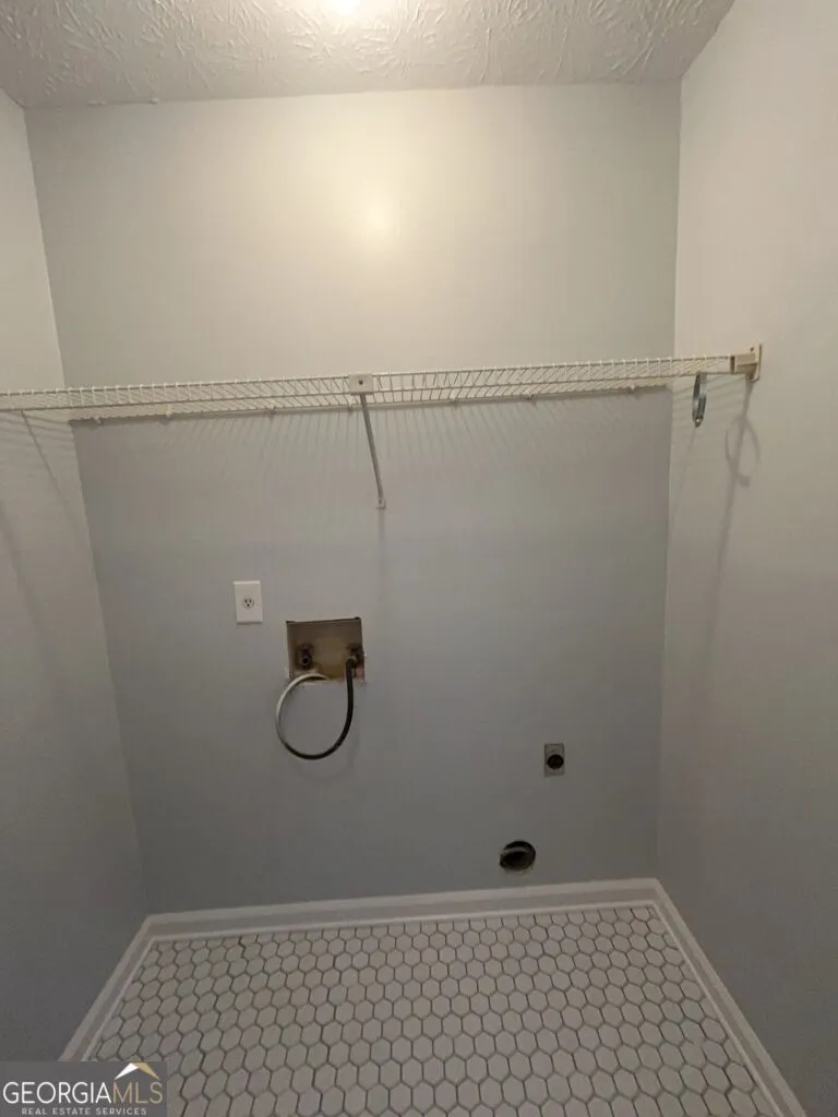 169 Walter WAY Stone Mountain, GA 30083