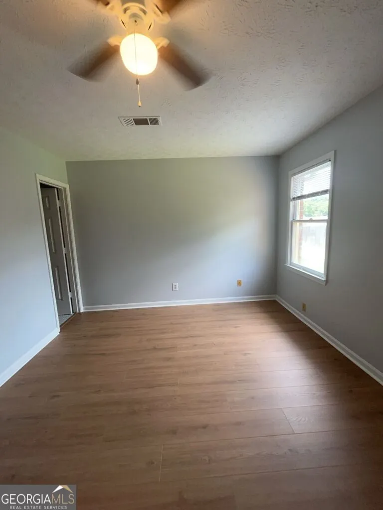 169 Walter WAY Stone Mountain, GA 30083