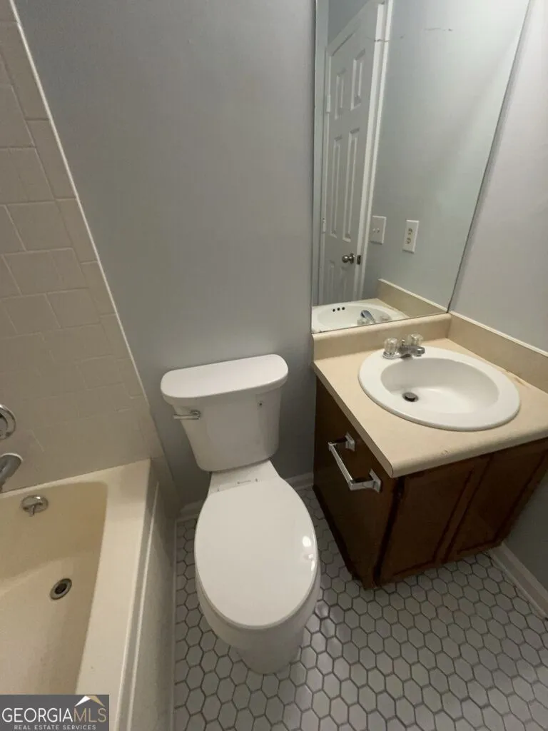 169 Walter WAY Stone Mountain, GA 30083