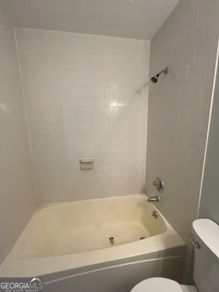 169 Walter WAY Stone Mountain, GA 30083