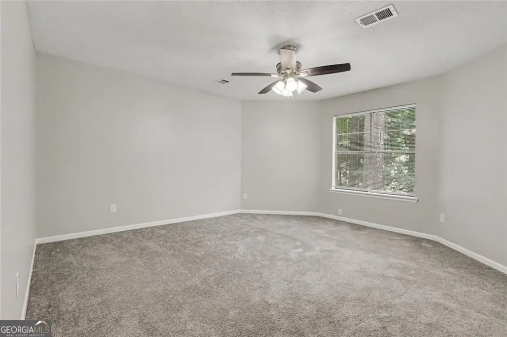 5322 Walker RD Stone Mountain, GA 30088