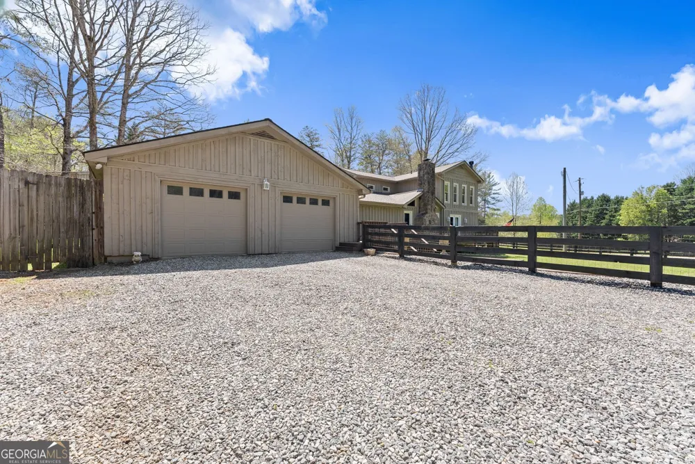 290 Chastain RD Sautee Nacoochee, GA 30571