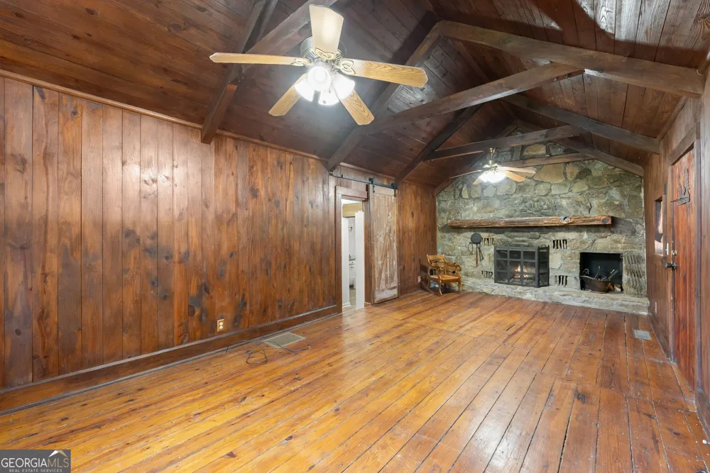290 Chastain RD Sautee Nacoochee, GA 30571