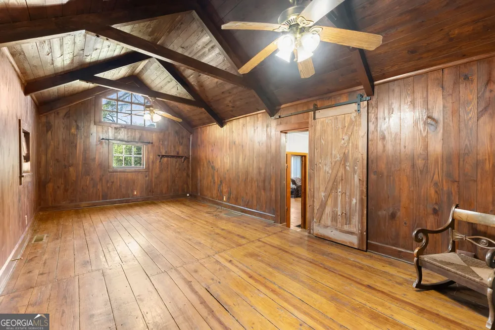 290 Chastain RD Sautee Nacoochee, GA 30571