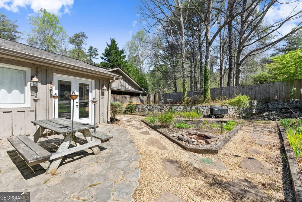 290 Chastain RD Sautee Nacoochee, GA 30571