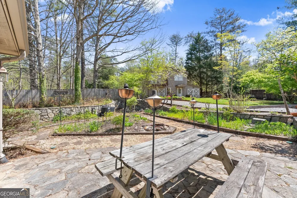 290 Chastain RD Sautee Nacoochee, GA 30571