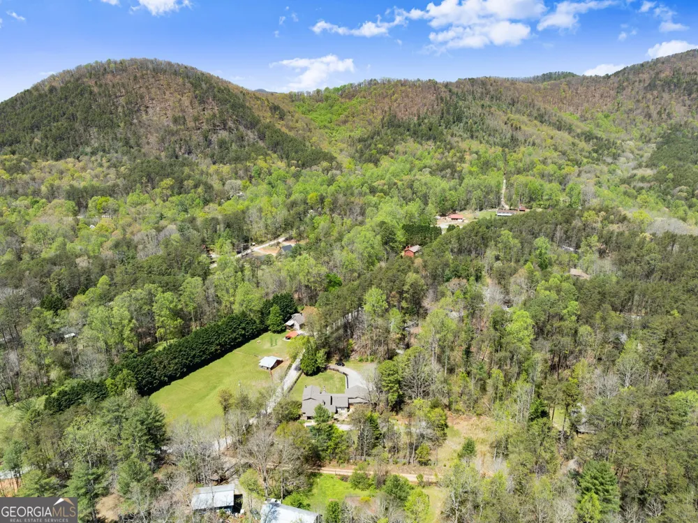 290 Chastain RD Sautee Nacoochee, GA 30571