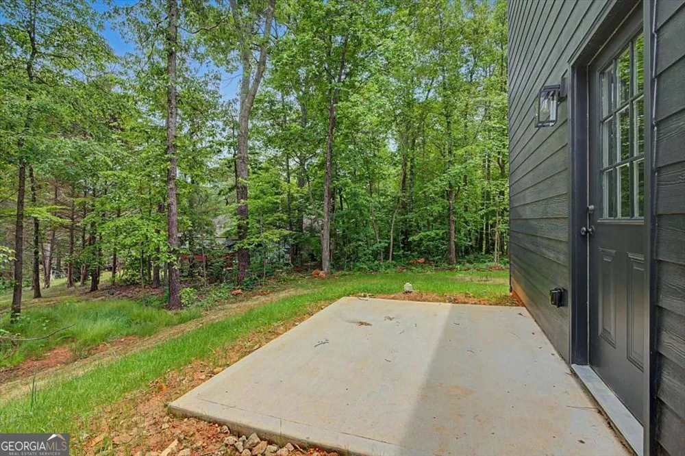 233 Old Old Alabama RD Emerson, GA 30137
