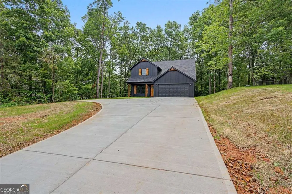 233 Old Old Alabama RD Emerson, GA 30137