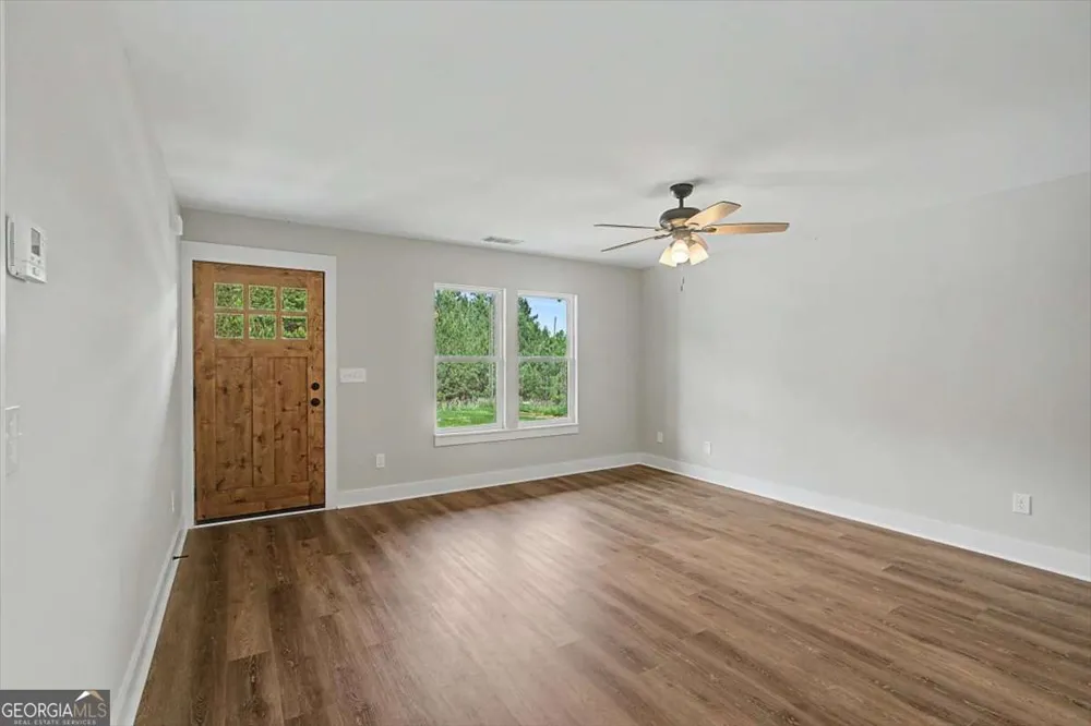 233 Old Old Alabama RD Emerson, GA 30137