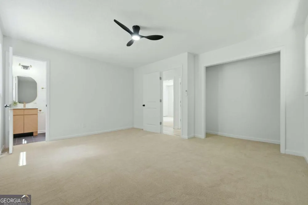 411 Hunters LN Woodstock, GA 30189