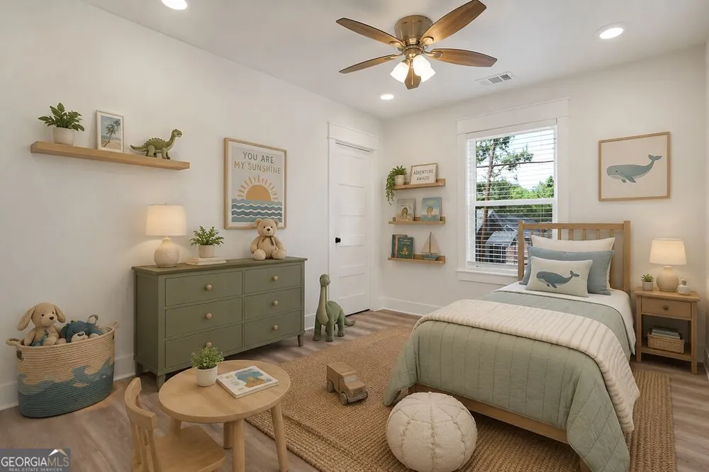 1005 E 35th ST Savannah, GA 31401