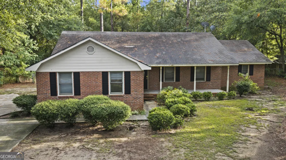 304 Rogers RD Statesboro, GA 30458