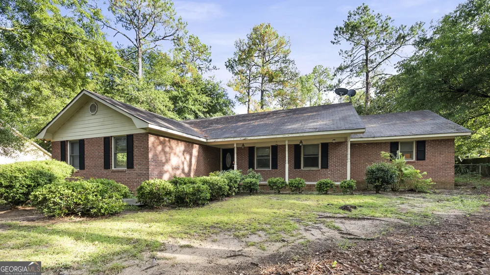 304 Rogers RD Statesboro, GA 30458
