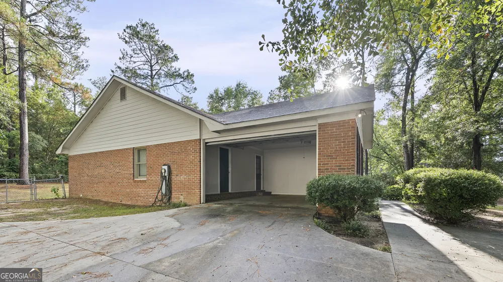 304 Rogers RD Statesboro, GA 30458