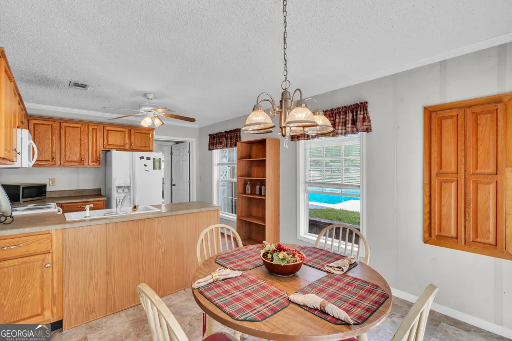 87 Georgia AVE Adrian, GA 31002