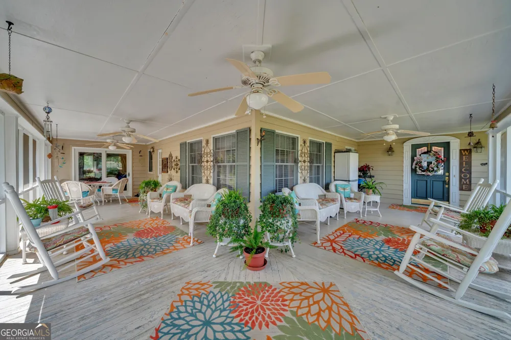 87 Georgia AVE Adrian, GA 31002
