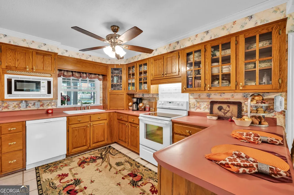 87 Georgia AVE Adrian, GA 31002