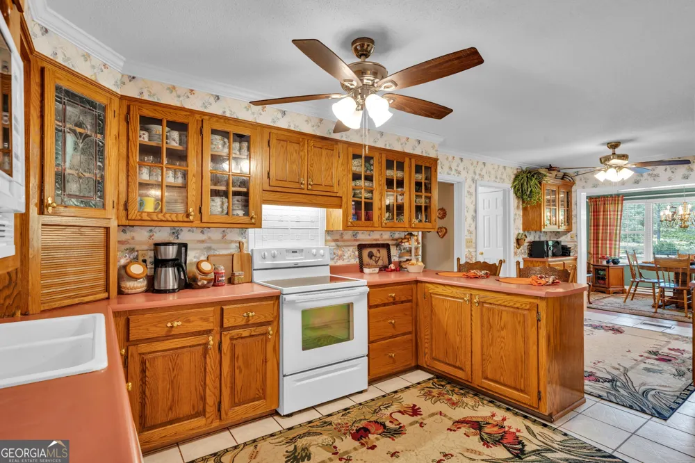 87 Georgia AVE Adrian, GA 31002