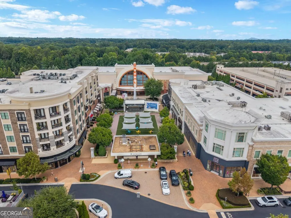 213 Phillips LN Alpharetta, GA 30009