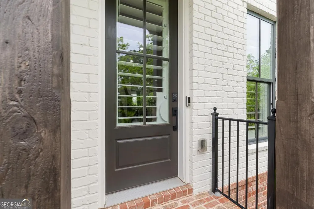 213 Phillips LN Alpharetta, GA 30009