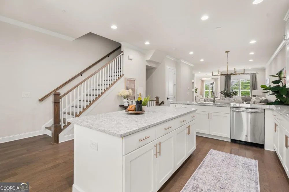 213 Phillips LN Alpharetta, GA 30009